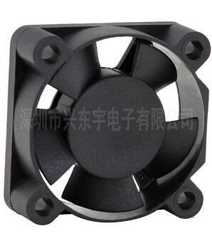 怎樣設(shè)計(jì)散熱風(fēng)扇，可做到防噪音